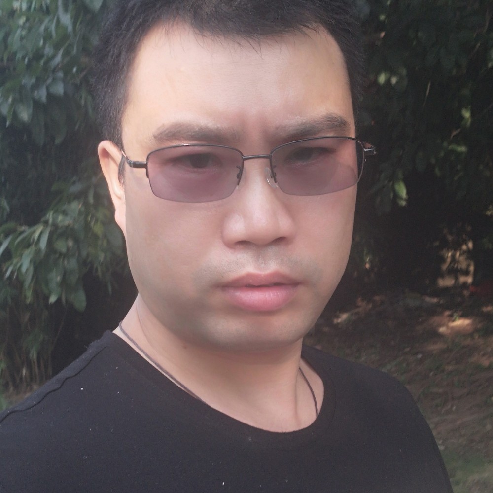秋颜等待虚幻的照片