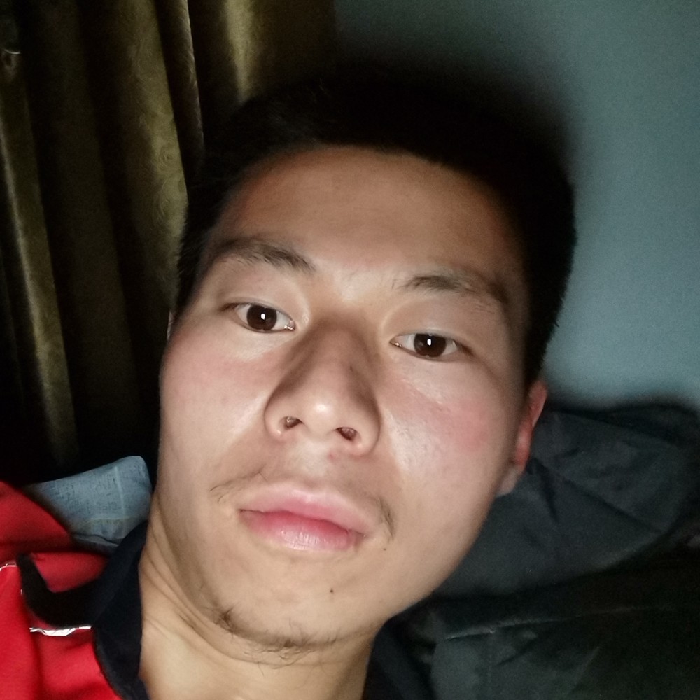 大白漫步标致的照片