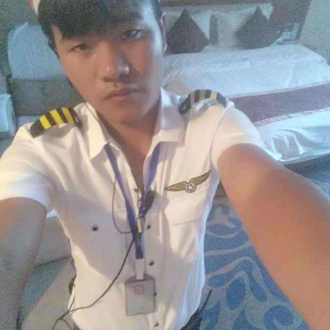 情出自愿的照片