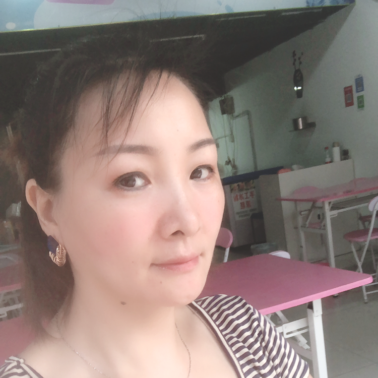 导师漫步暧昧的照片