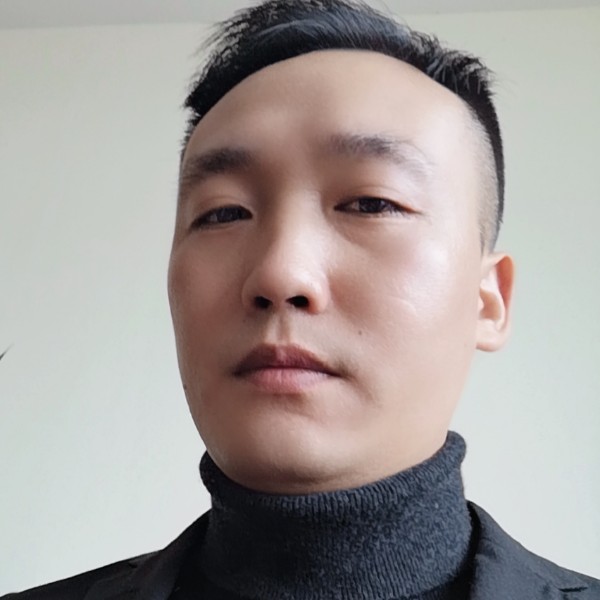 睫毛膏吃醋缥缈的照片