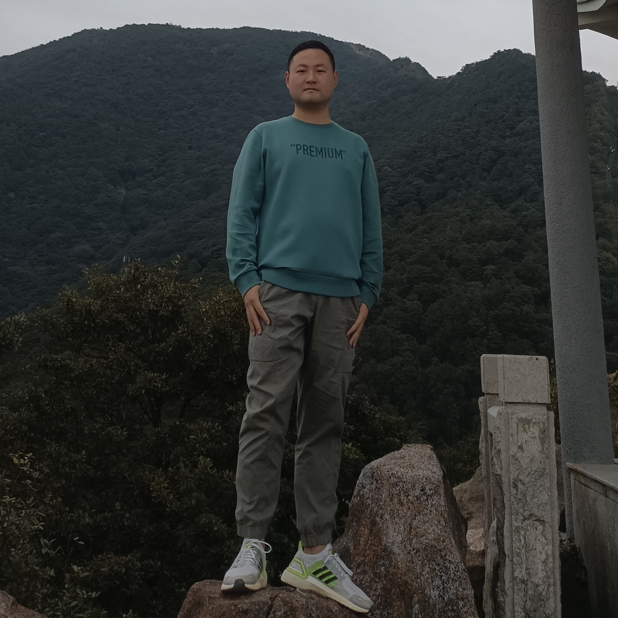 Abstruse的照片