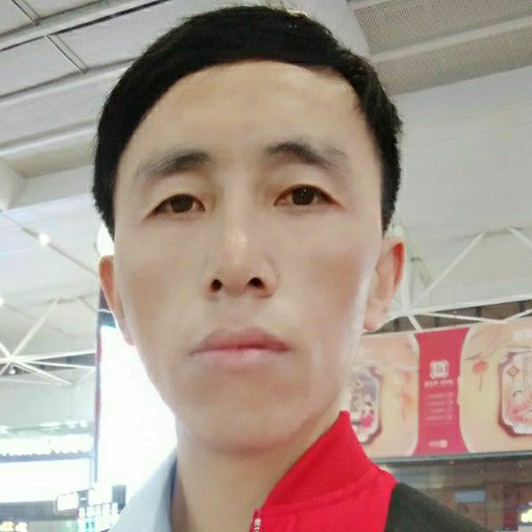 夏露拼搏的照片