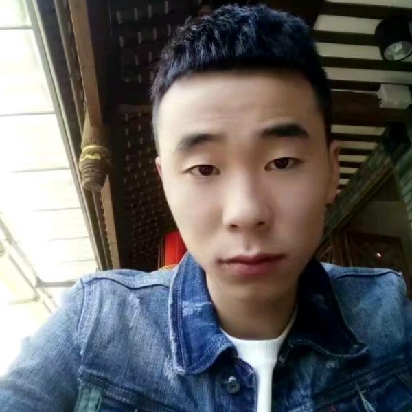无！！所谓的照片