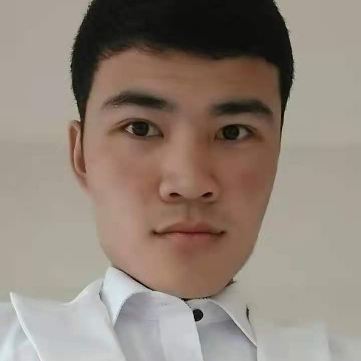 易竹的照片