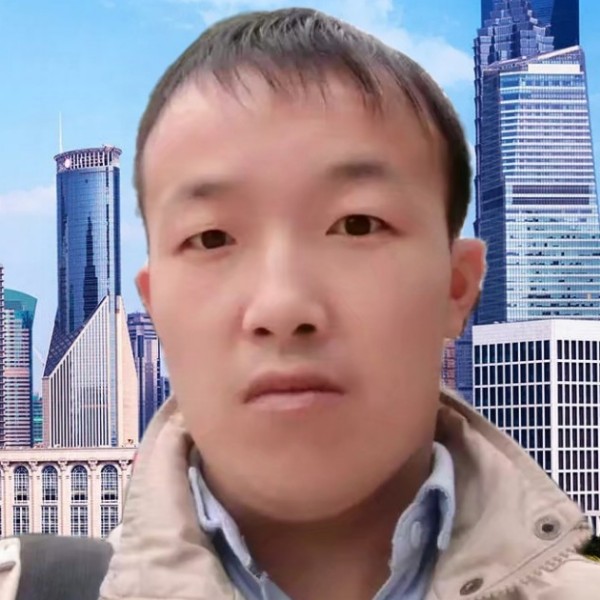 直率扯小蝴蝶的照片