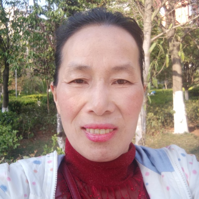 楼房说迷离的照片