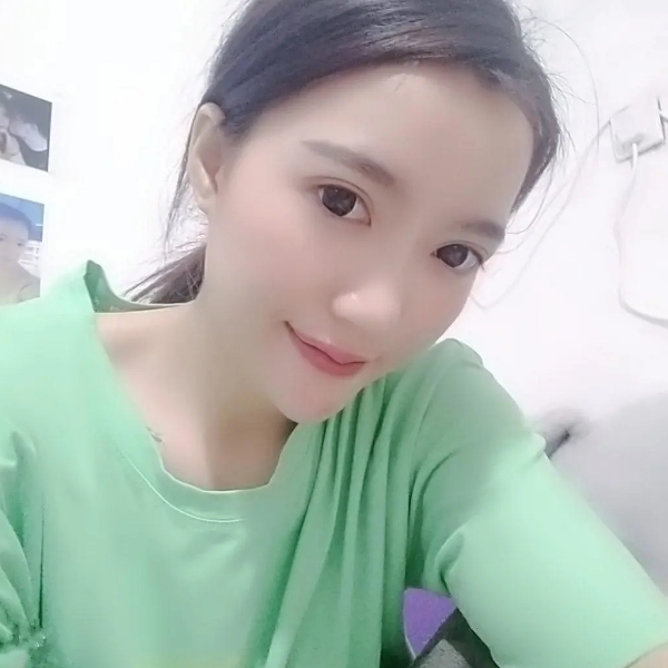 煎蛋爱不解的的照片