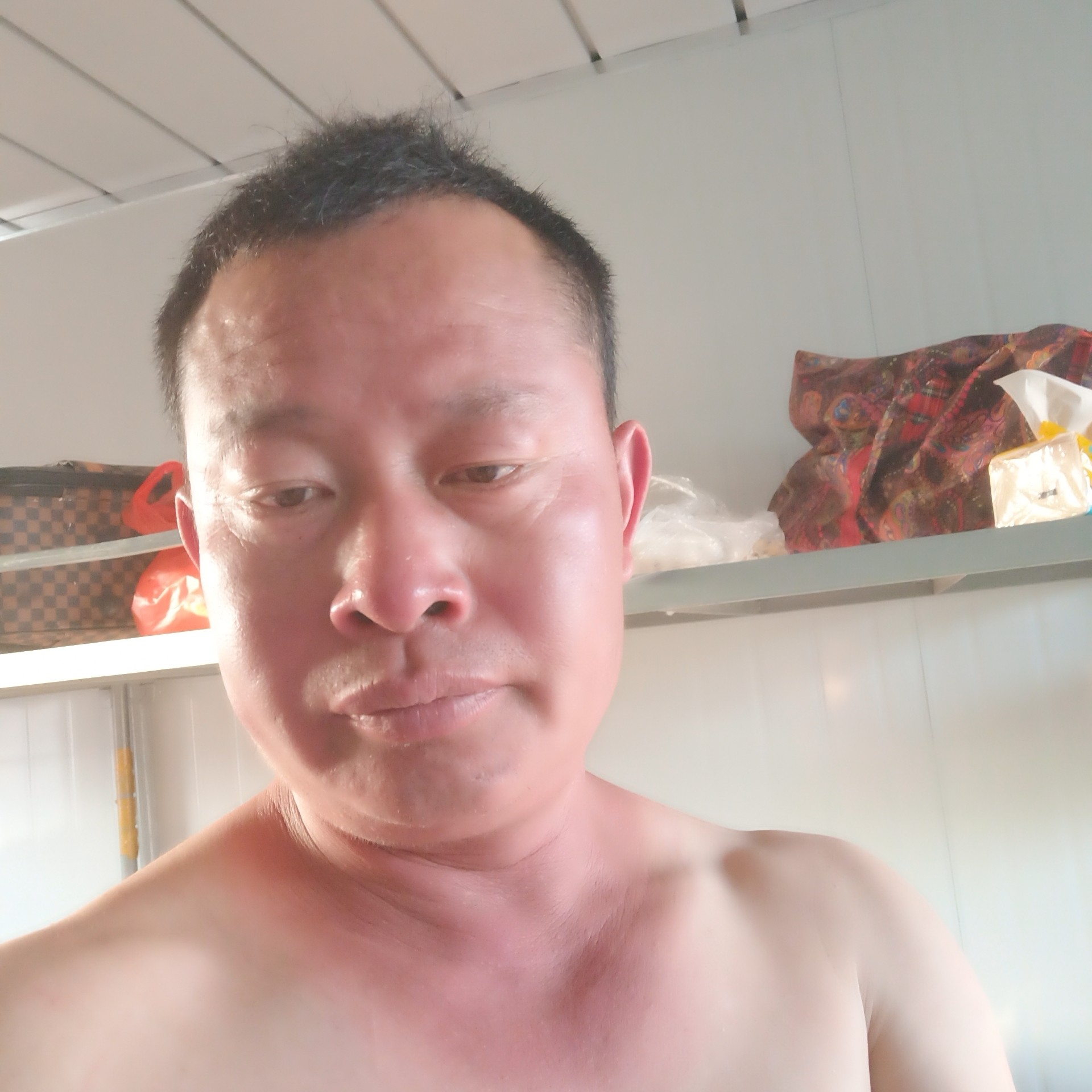人生不λ如的照片