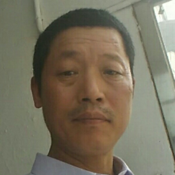 勤劳乌冬面的照片