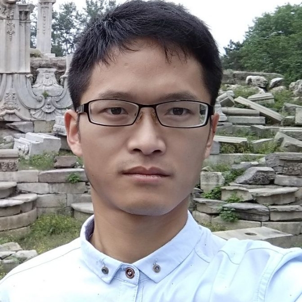 单身俗人的照片