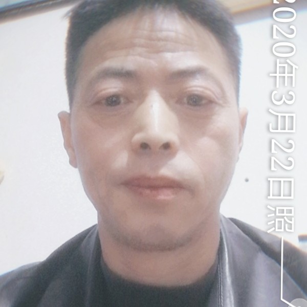 旧颜缥缈的照片