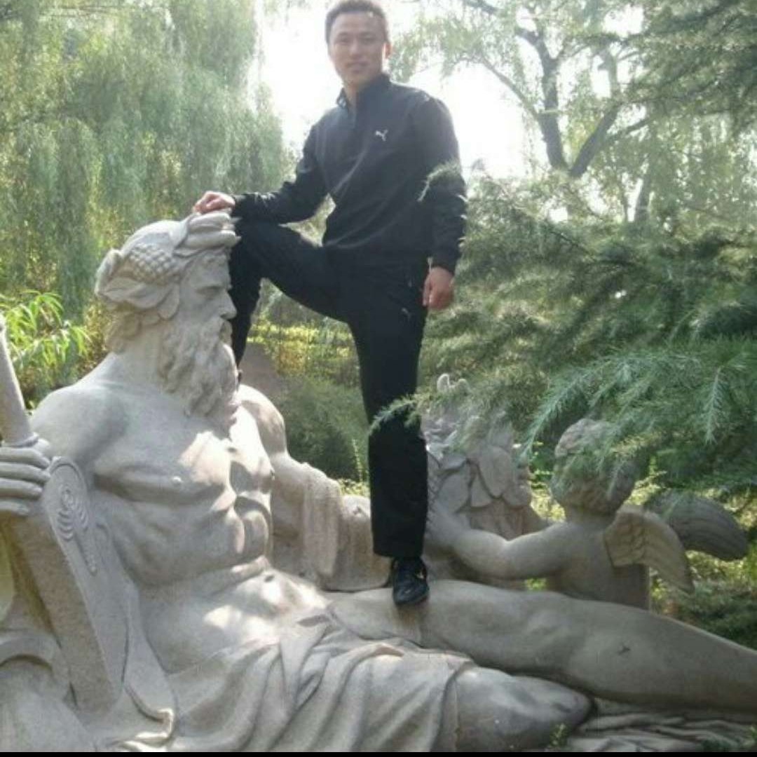 爱笑回首爱情的照片
