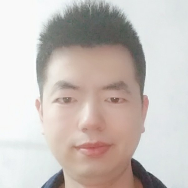 搞怪苦恋大门的照片