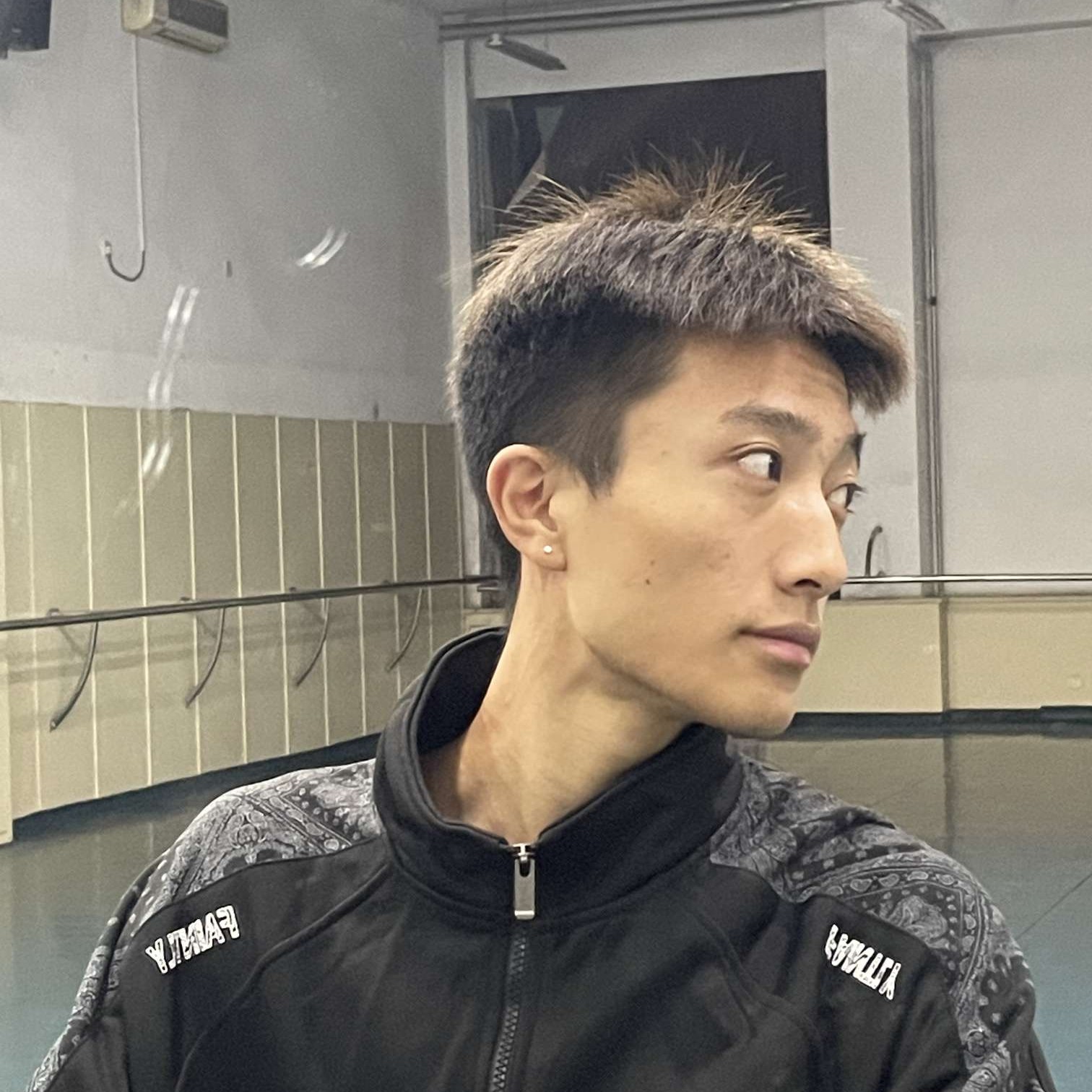 老鱼的照片
