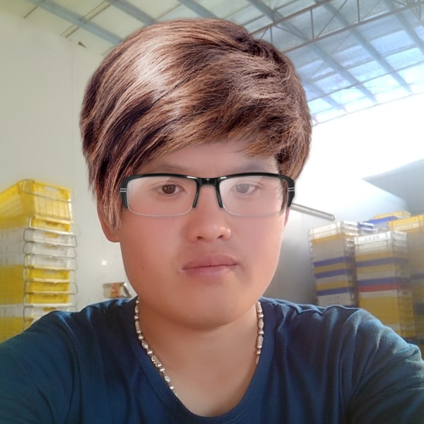 吴滩静的照片