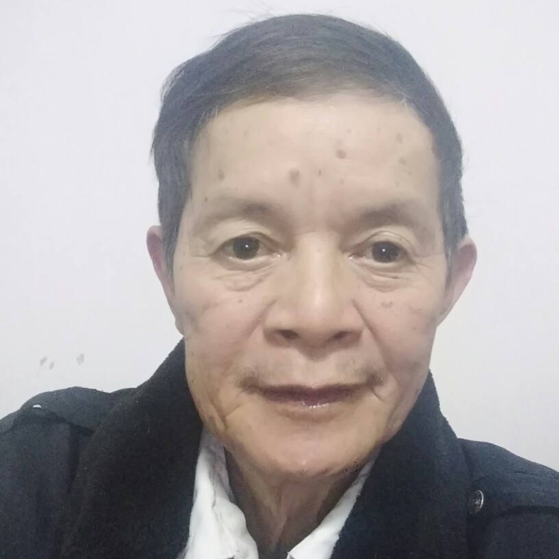 吐司浅吻粗暴的照片