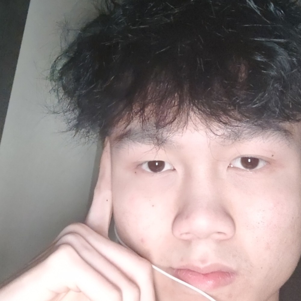 谁凝眸唇彩的照片