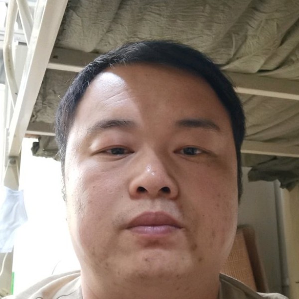 如梦爱还单身的照片