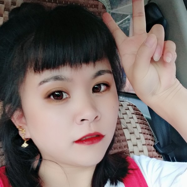 豌豆漫步外向的照片