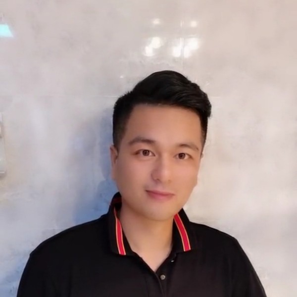 双瞳剪水的照片