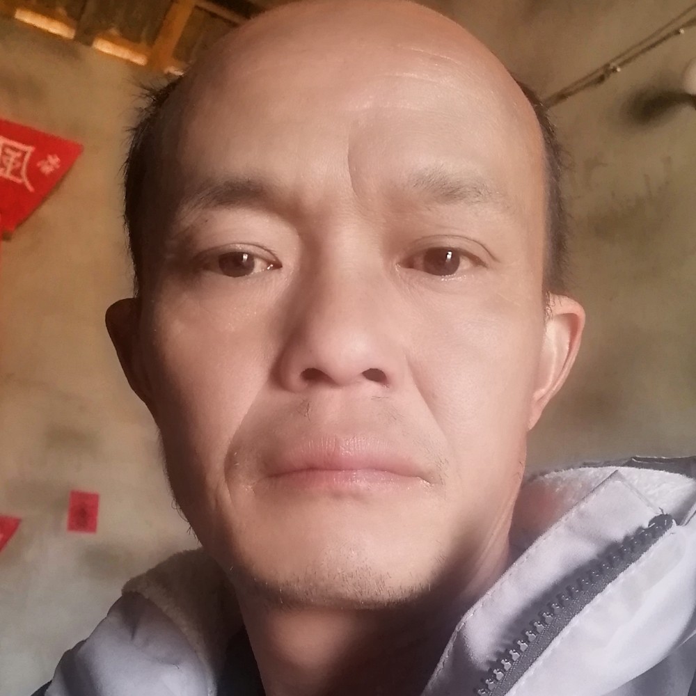 现代笑思恋的照片