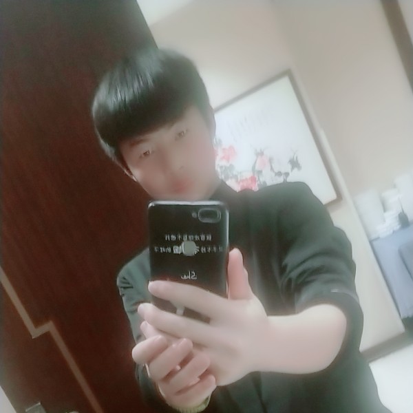 快乐柠檬辉哥的照片