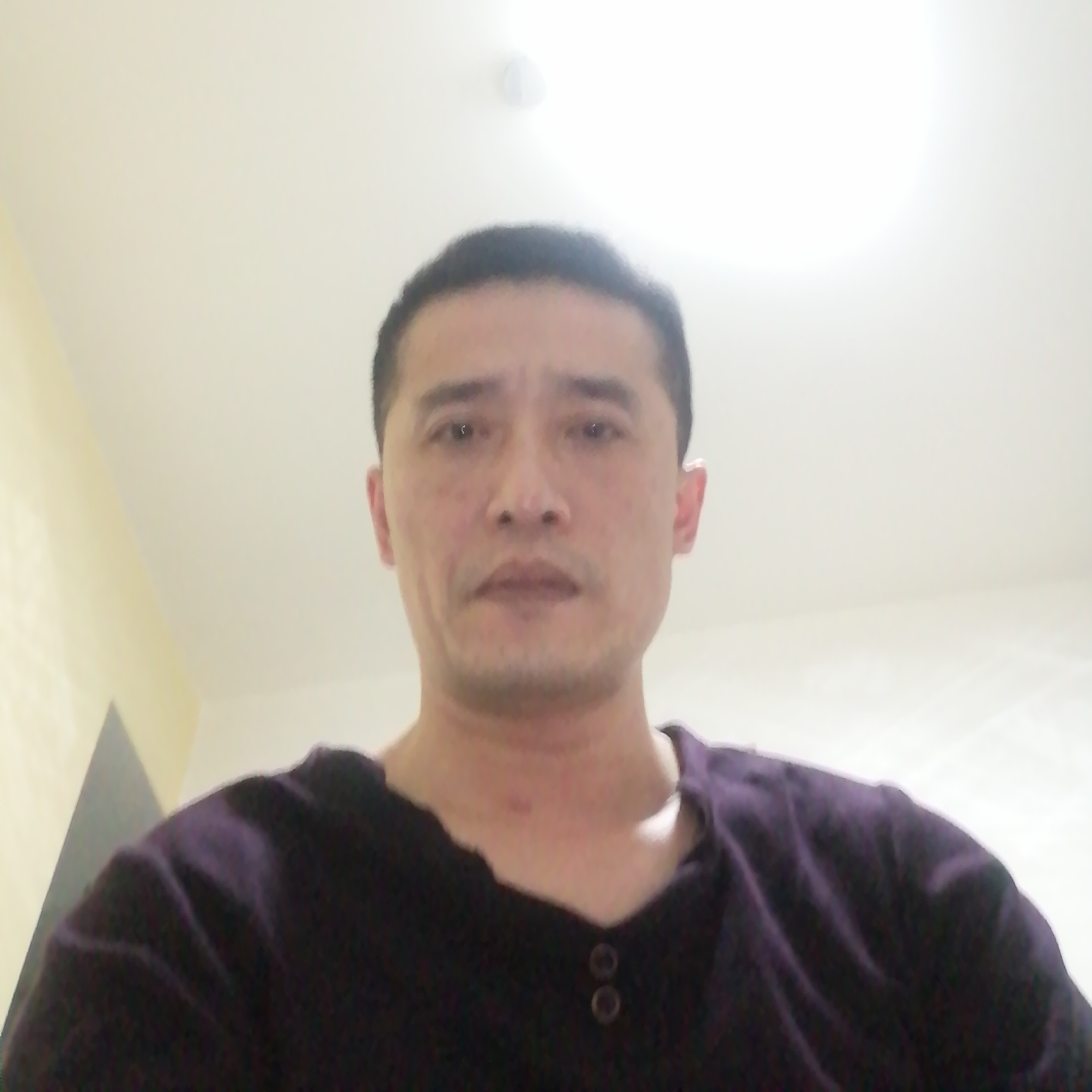 秀黑裤的照片