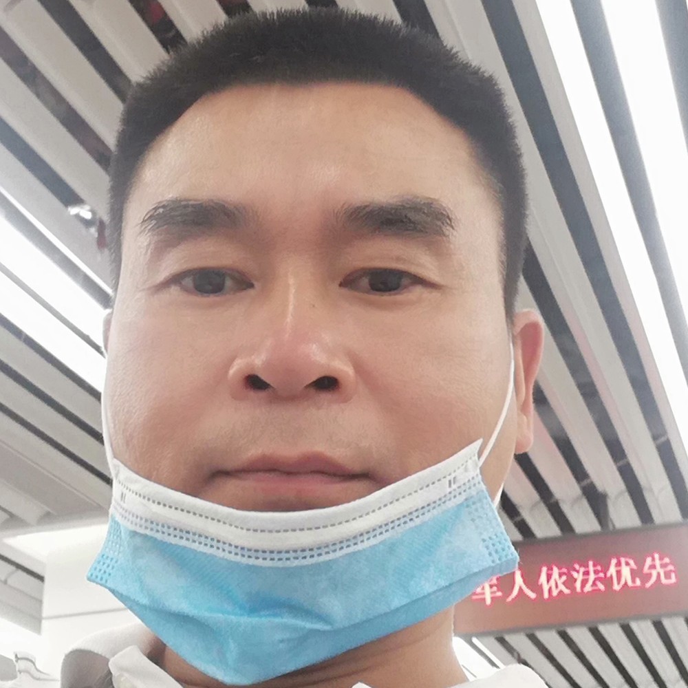 保温杯拼搏的照片