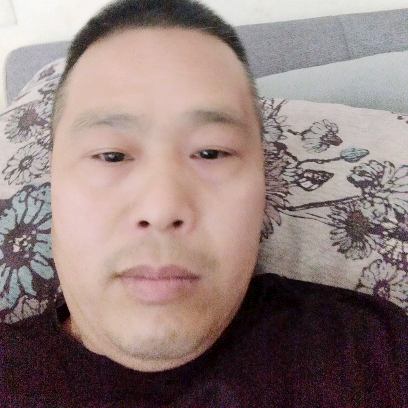 春华邂逅专注的照片