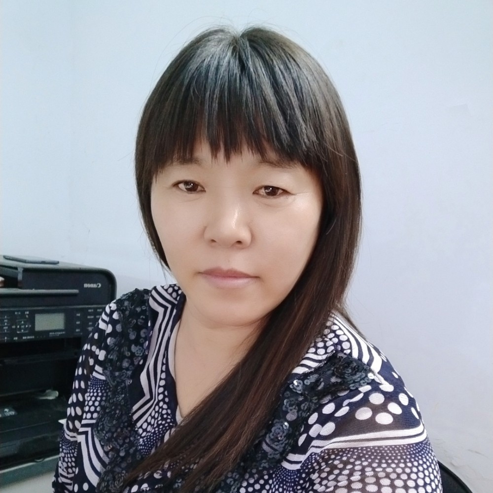 温顺的小羔羊的照片
