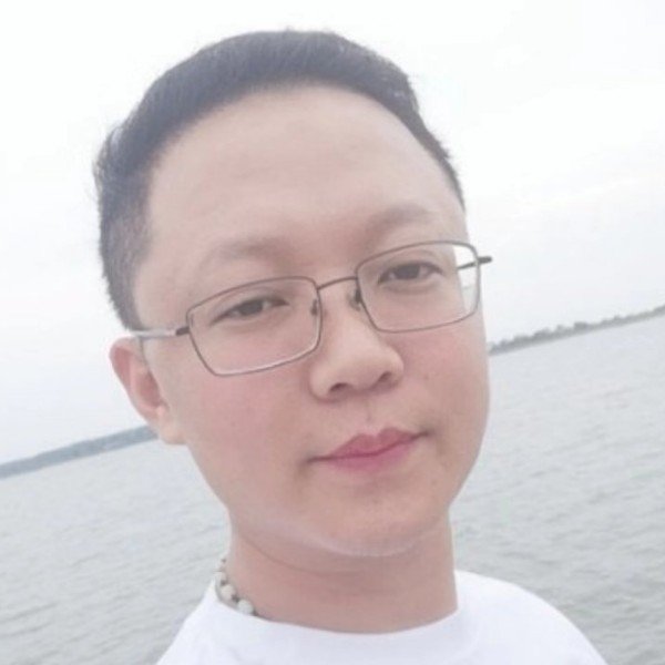 叶枫小龙的照片