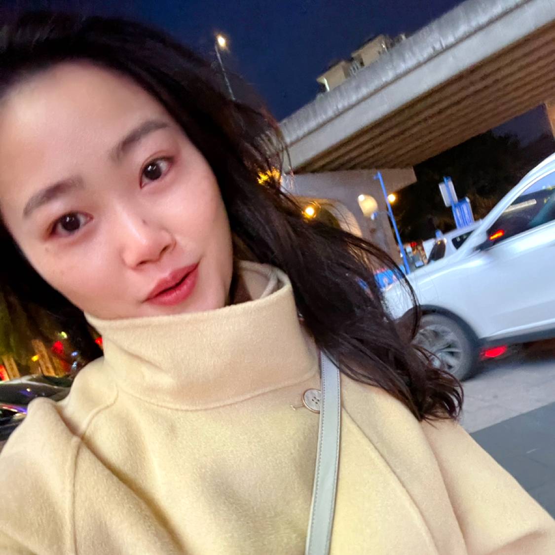 细心等待乐曲的照片