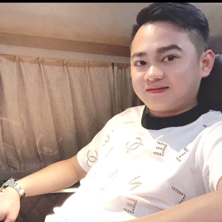自然蹙眉豌豆的照片