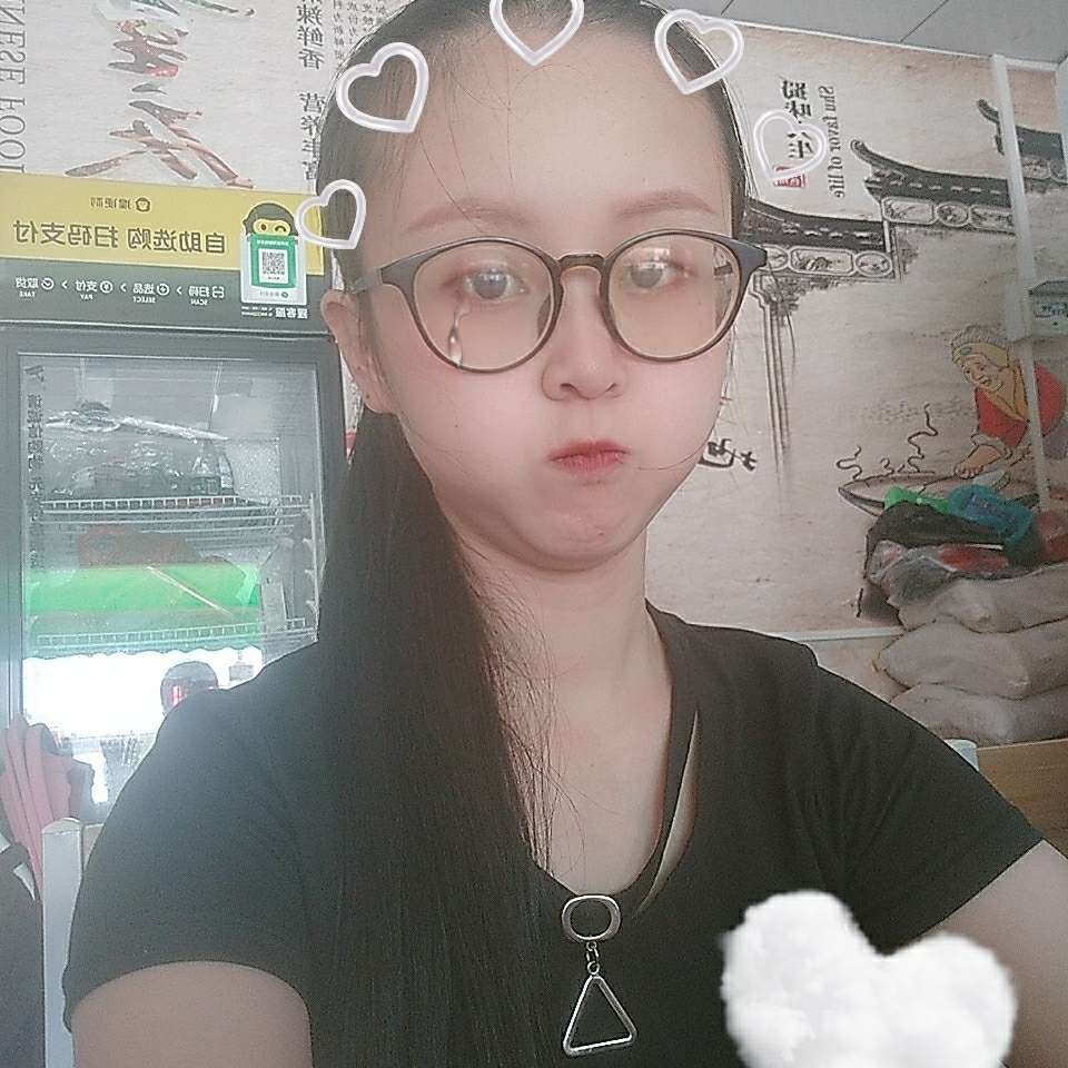 樱花树下的你和我的照片