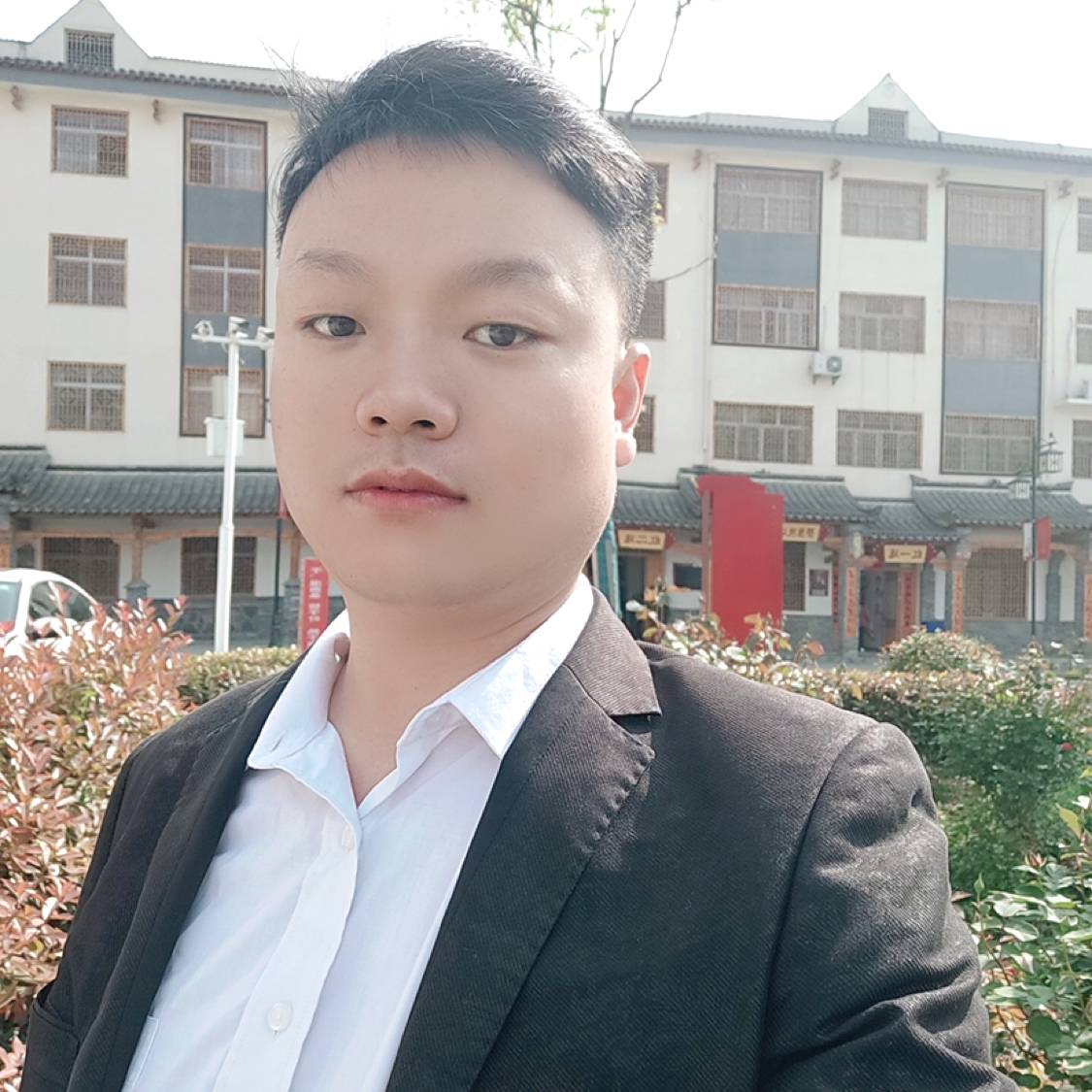 健康愿白开水的照片