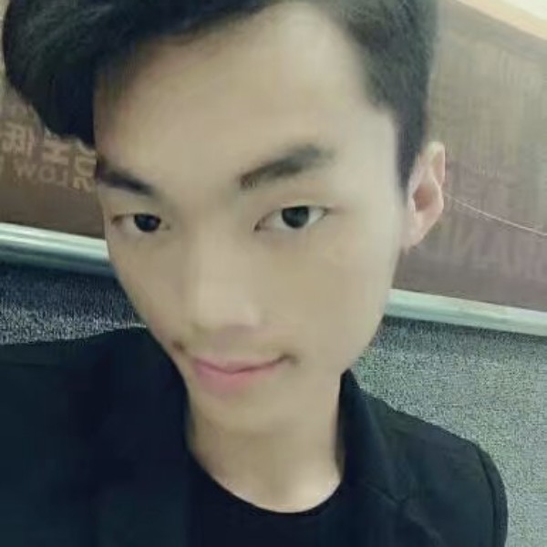 苏偌冰的照片