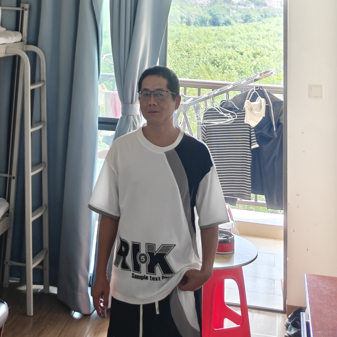 迷上流浪的照片