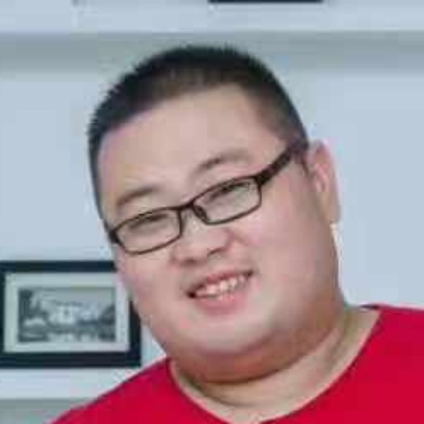 乔木一新的照片