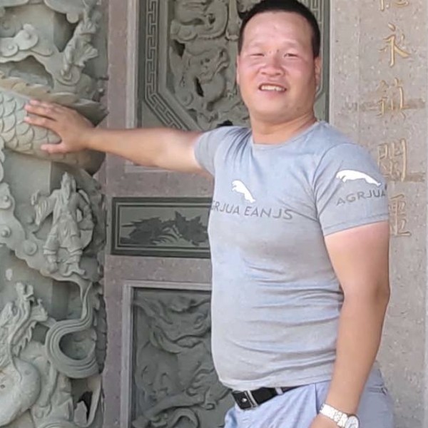 爱情苦恋炙热的照片