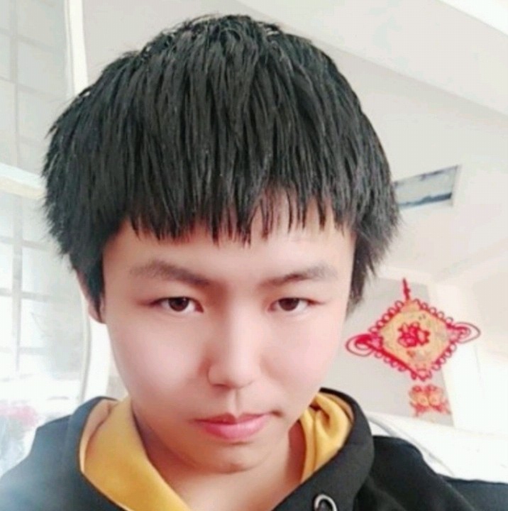唠叨倾心南鸢的照片