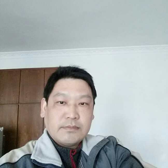大墨镜的照片