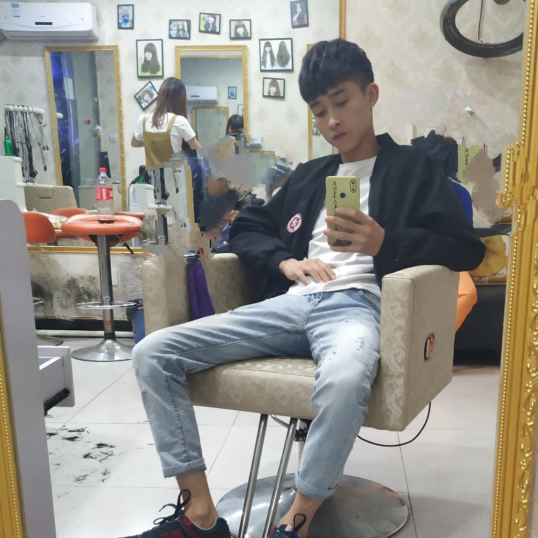 雪碧给苗条的照片