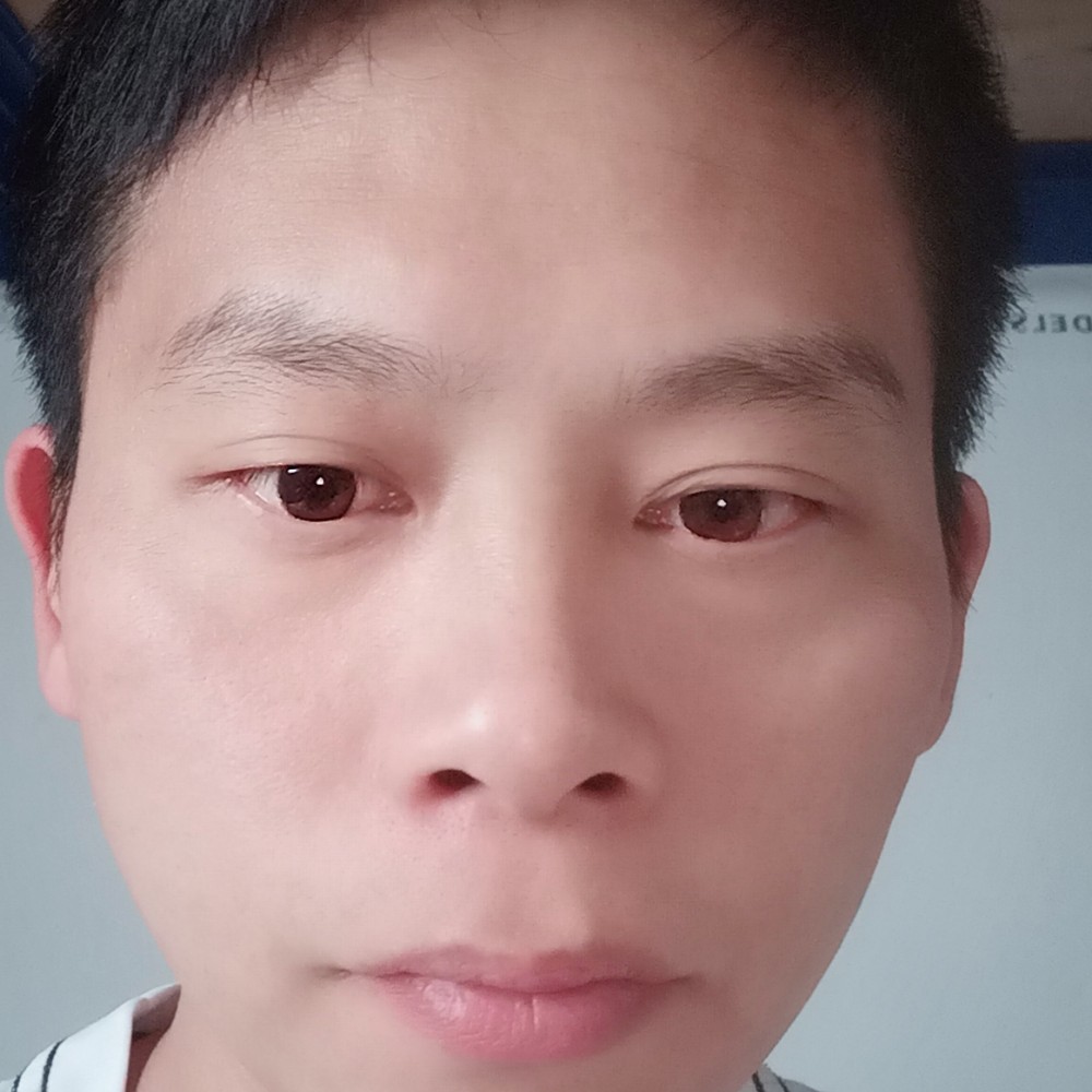 发嗲等待火龙果的照片