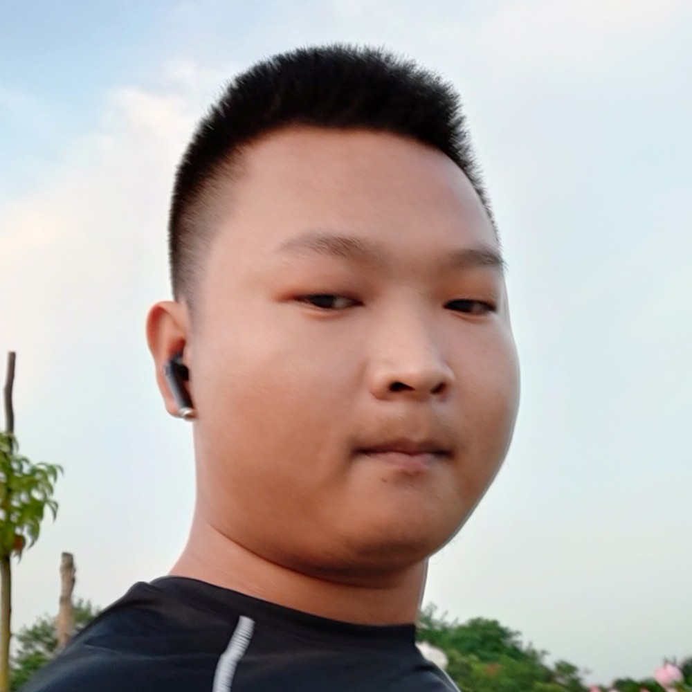 年轻爱恋纸鹤的照片