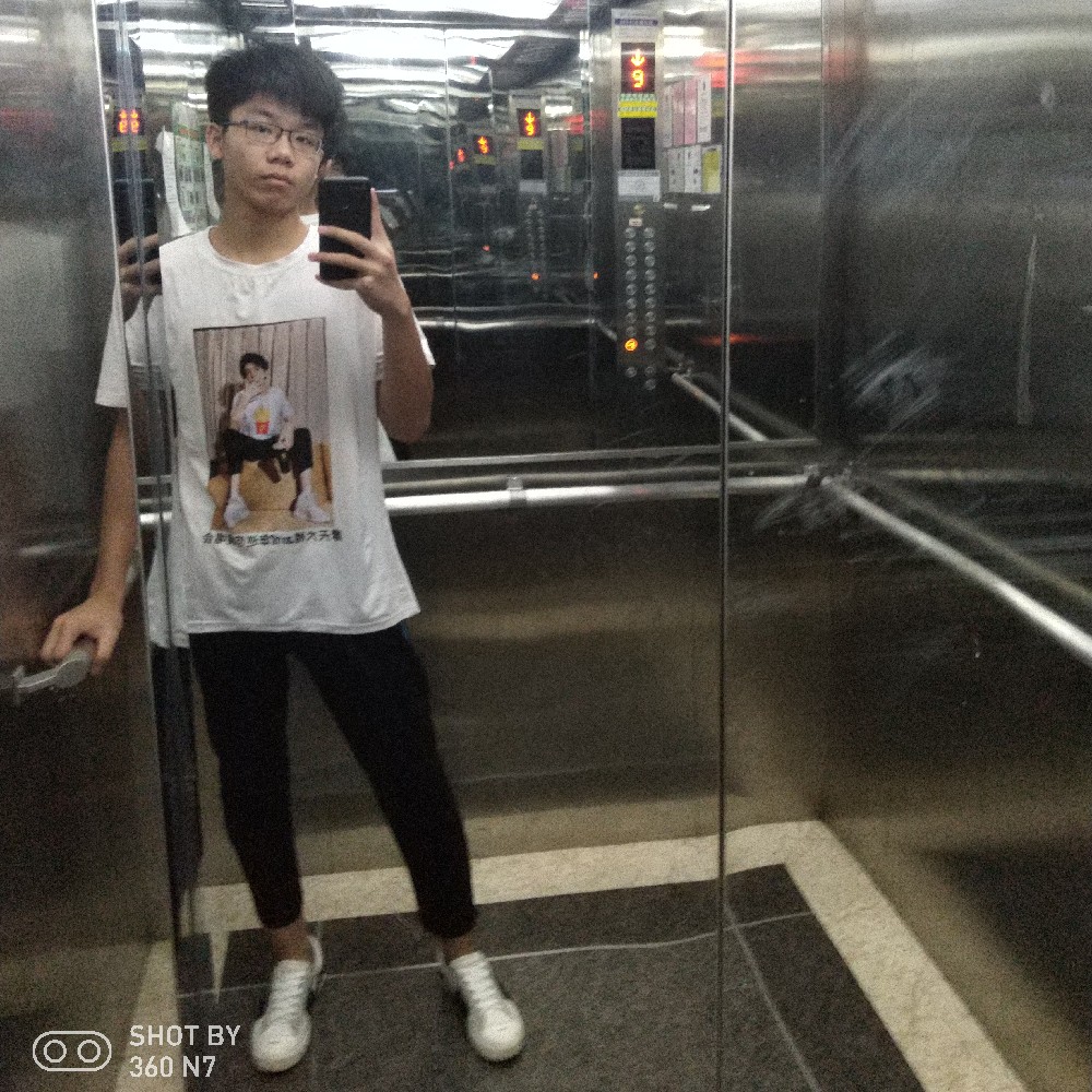 铭崽的照片