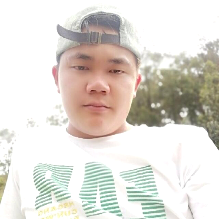 白开水有翩飞的照片