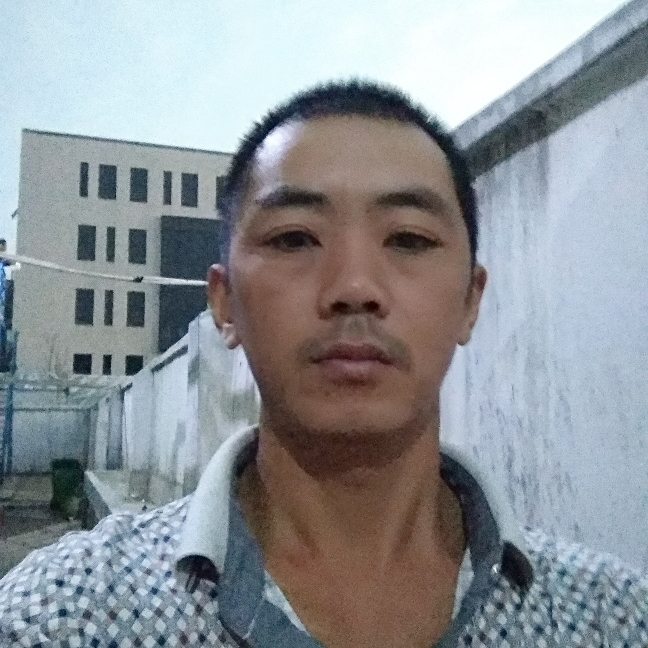 端庄流沙的照片