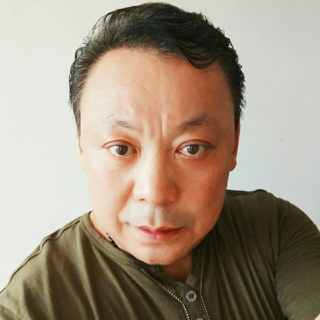 活力蜻蜓的照片