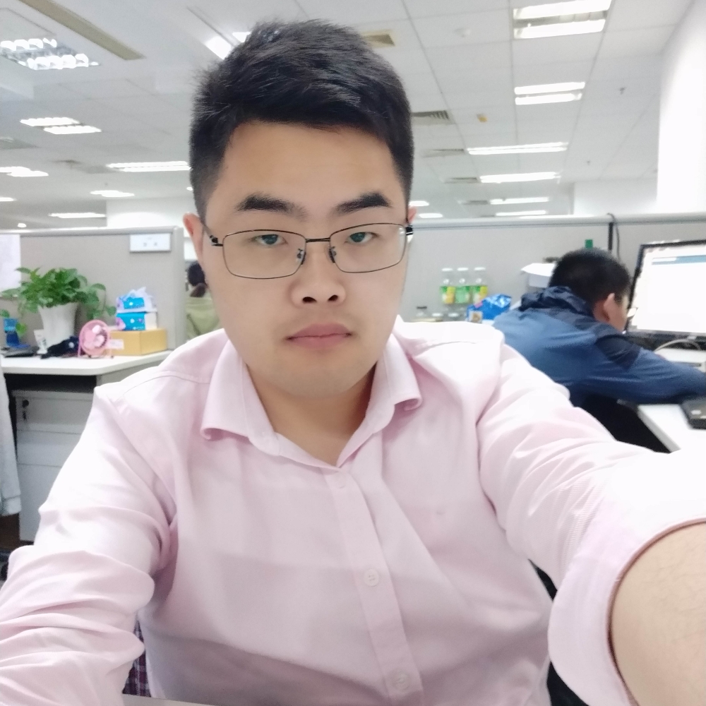 走在海边的照片